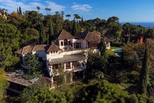 Villa in Benahavís, Malaga