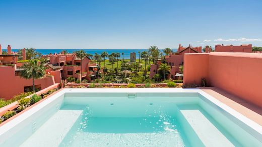 Penthouse in Estepona, Malaga