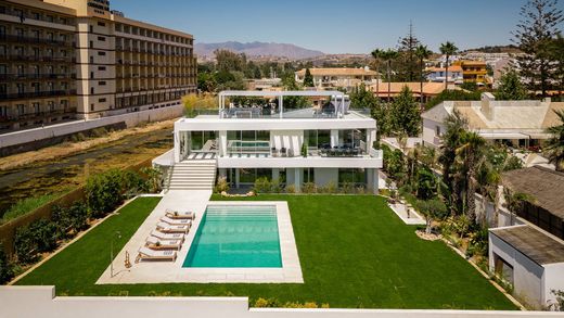Villa in Mijas Costa, Malaga