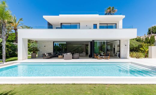 Villa in Marbella Del Este, Malaga