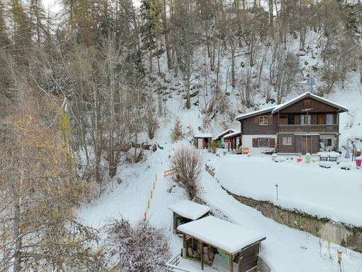 Chalet à La Tzoumaz, Martigny District
