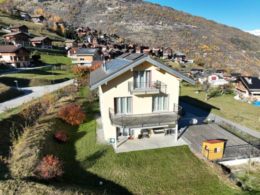 Βίλα σε Euseigne, Hérens District