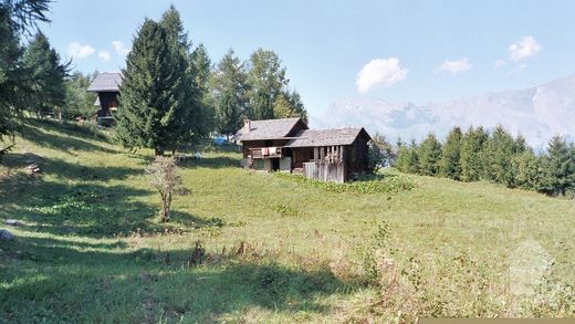 Chalet in La Tzoumaz, Martigny District