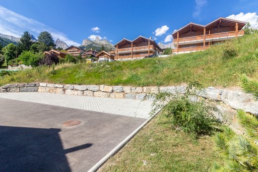 Apartment / Etagenwohnung in Ovronnaz, Martigny District