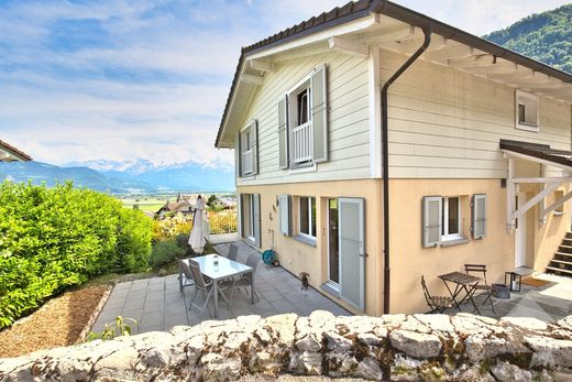 Luxury home in Vouvry, Monthey District