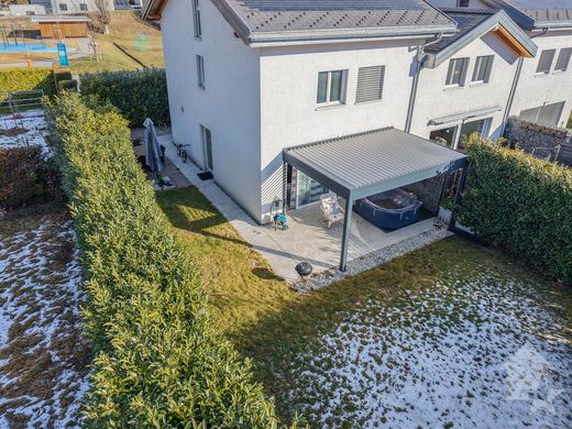 Luxury home in Saint-Léonard, Sion District