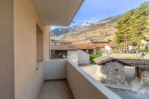 Apartment in Vétroz, Conthey District