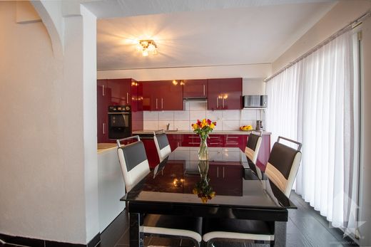 Apartment in Martigny-Ville, Martigny District