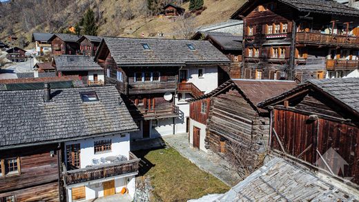 Chalet en Mission, Sierre District