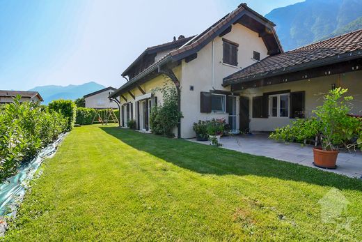 独立式房屋  Fully, Martigny District