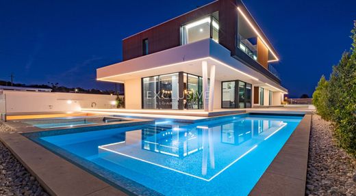 Villa a Albufeira e Olhos de Água, Albufeira