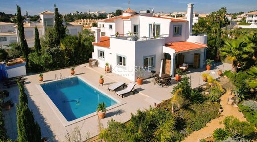 Villa - Albufeira e Olhos de Água, Albufeira