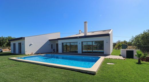 Villa en Silves, Faro