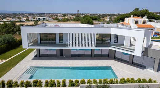 Вилла, Albufeira e Olhos de Água, Albufeira