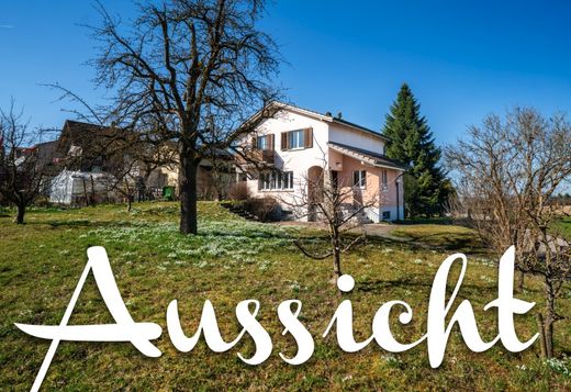 Land in Attikon, Bezirk Winterthur