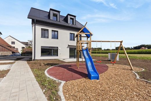 Luxury home in Oberneunforn, Bezirk Frauenfeld