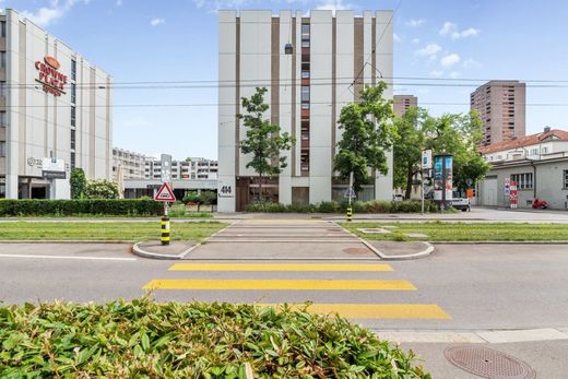 Ofis Zürich (Kreis 4) / Aussersihl, Bezirk Zürich