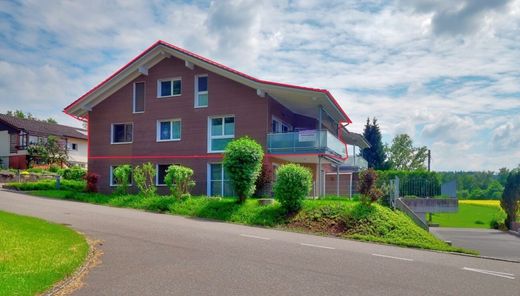 Apartment in Strengelbach, Bezirk Zofingen