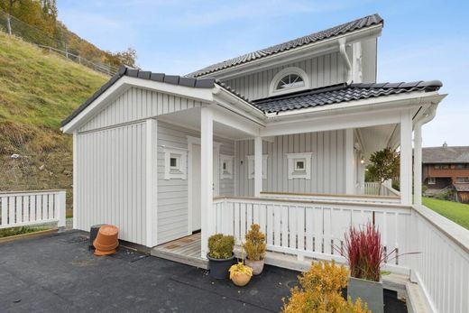 豪宅  Seelisberg, Uri