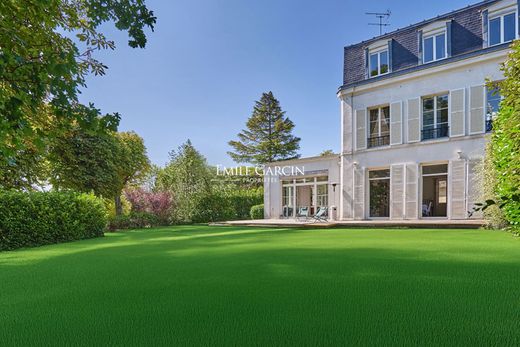 Luxury home in Bougival, Yvelines