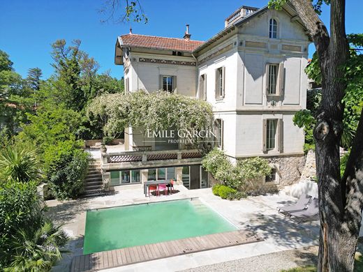 Luxury home in Les Angles (Gard), Gard