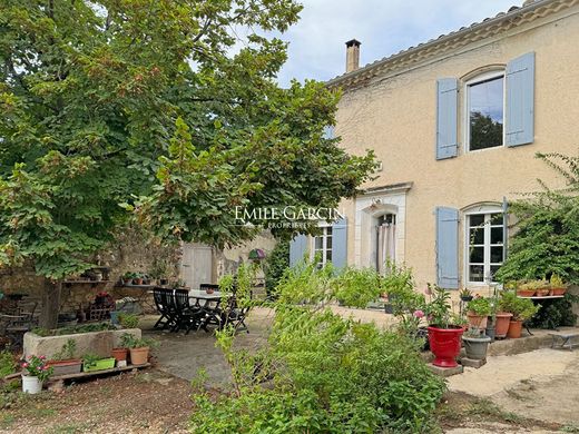Luxury home in Boulbon, Bouches-du-Rhône