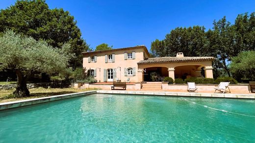 Maison de luxe à Saint-Maximin-la-Sainte-Baume, Var