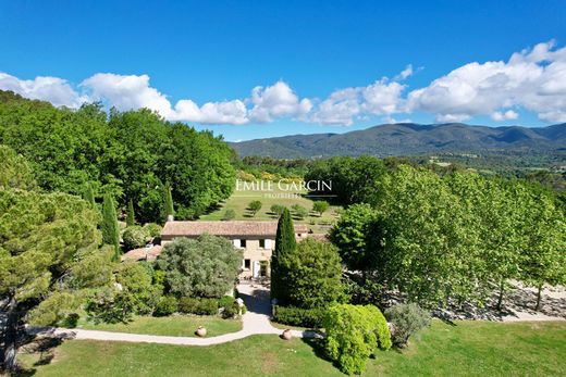 Luxury home in Cadenet, Vaucluse