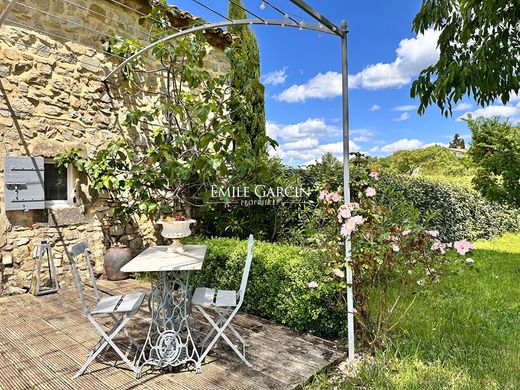 Maison de luxe à Uzès, Gard