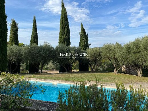 Luxe woning in Uzès, Gard