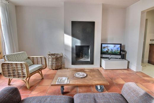 Apartment in Temple, Rambuteau – Francs Bourgeois, Réaumur, Paris