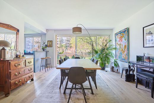Piso / Apartamento en Neuilly-sur-Seine, Altos de Sena