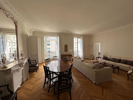 Appartement in Champs-Elysées, Madeleine, Triangle d’or, Paris