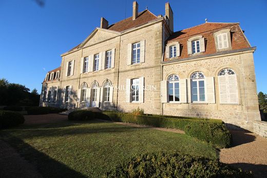 Luxus-Haus in Avallon, Yonne