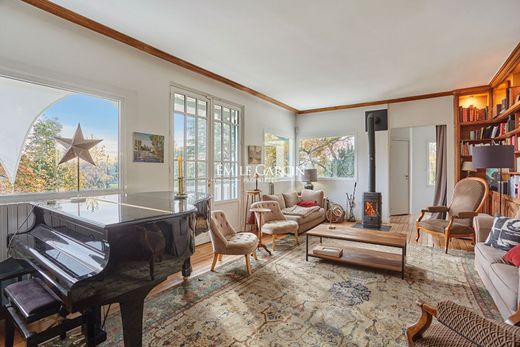 Casa de lujo en Jouy-en-Josas, Yvelines