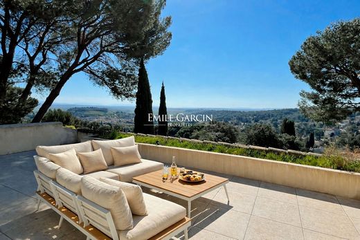 Luxury home in Villeneuve-lès-Avignon, Gard