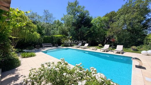 Luxury home in Mougins, Alpes-Maritimes
