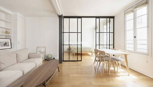 Apartment in Bastille, République, Nation-Alexandre Dumas, Paris