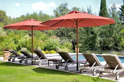 Luxury home in Ménerbes, Vaucluse