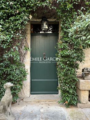 Luxe woning in Tarascon, Bouches-du-Rhône