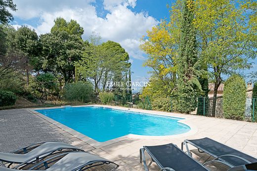 منزل ﻓﻲ Uzès, Gard