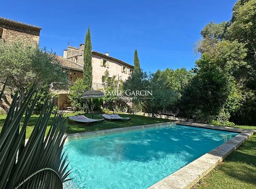 Luxus-Haus in Uzès, Gard