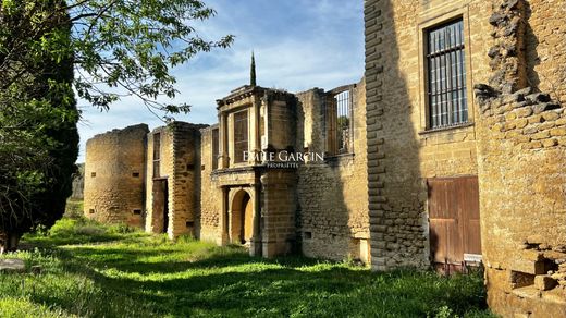 Castle in Villelaure, Vaucluse