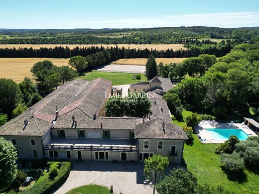 Luxus-Haus in Uzès, Gard