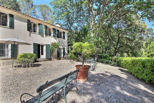 Casa de lujo en Uzès, Gard