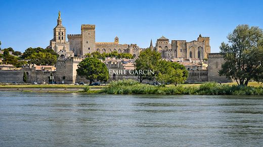 Maison de luxe à Avignon, Vaucluse