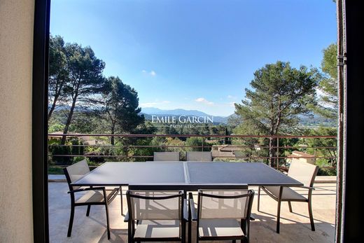 Πολυτελή κατοικία σε La Bouilladisse, Bouches-du-Rhône