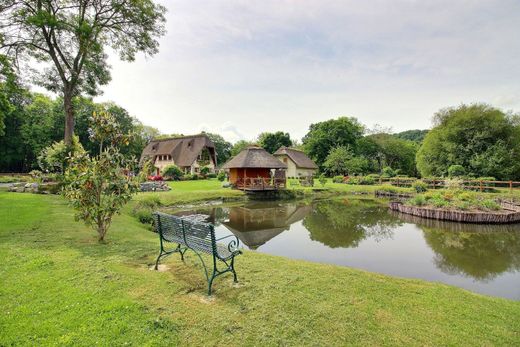 Luxury home in Saint-Philbert-sur-Risle, Eure