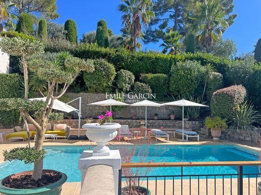 Luxe woning in Mougins, Alpes-Maritimes