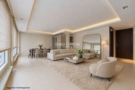 Apartament w La Muette, Auteuil, Porte Dauphine, Paris